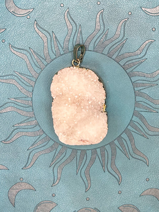 Agate Druzy Pendant DZ37