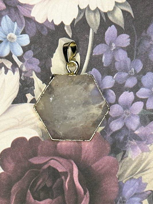 Clear Quartz Pendant QZ54
