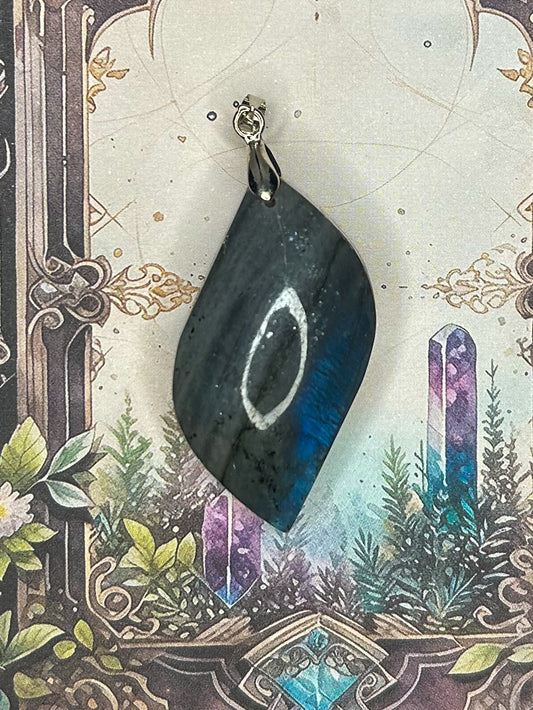 Labradorite Pendant LB81