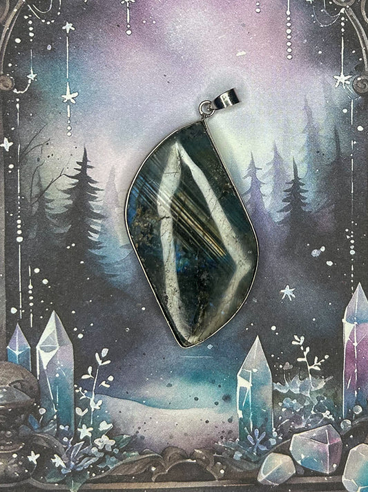 Labradorite Pendant LB65