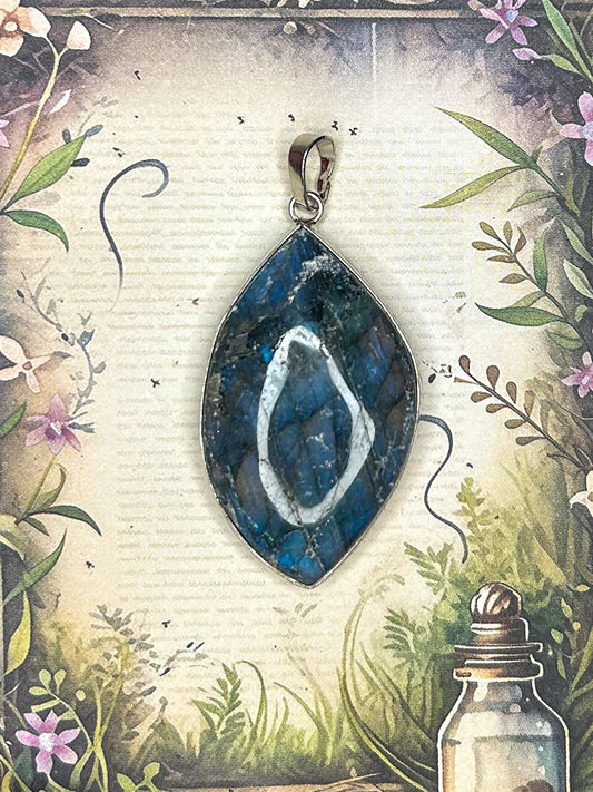 Labradorite Pendant LB57