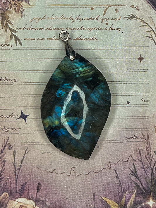 Labradorite Pendant LB72