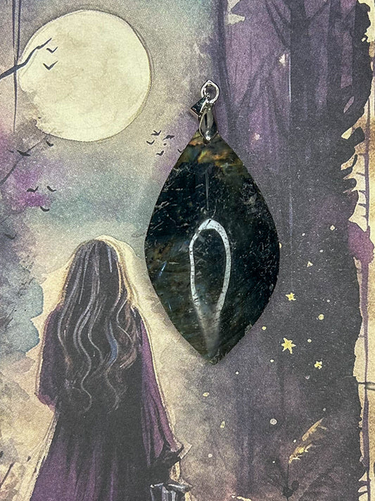 Labradorite Pendant LB85