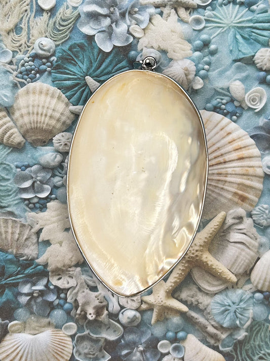 Shell Pendant SH09