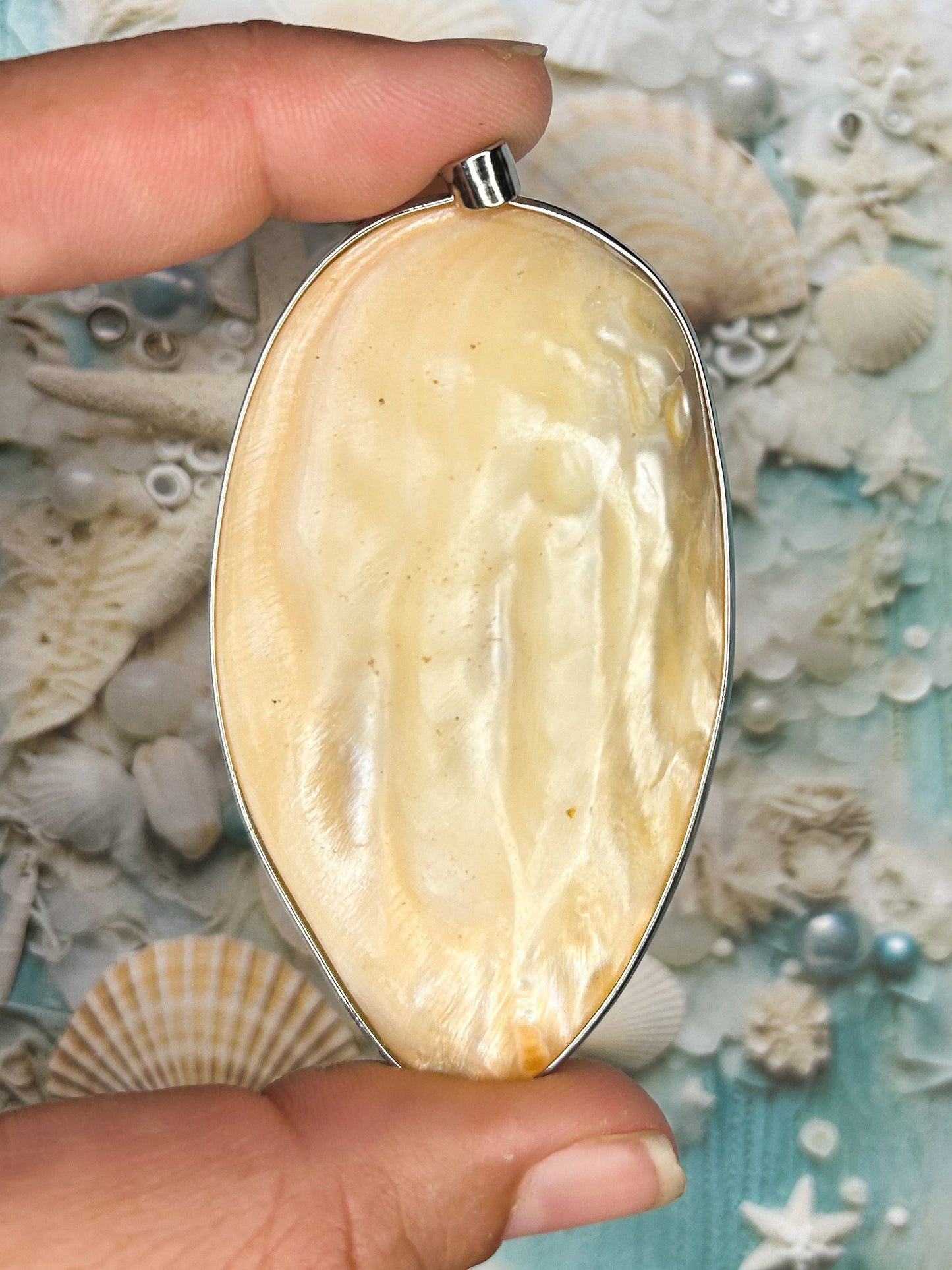 Shell Pendant SH07