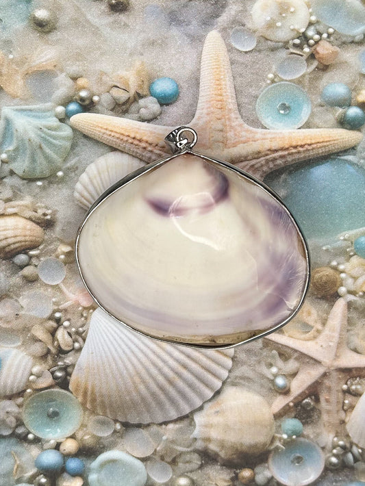 Shell Pendant SH05