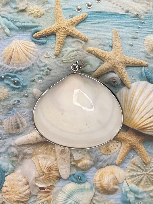Shell Pendant SH03